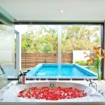 เดอะร็อค หัวหิน รีสอร์ท แอนด์ สปา (Zen Jacuzzi Pool Suite)